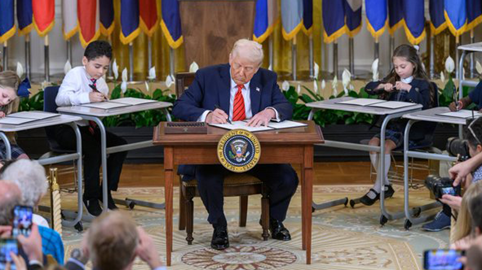 President Trump Signs EO to Eliminate Dept. of Education